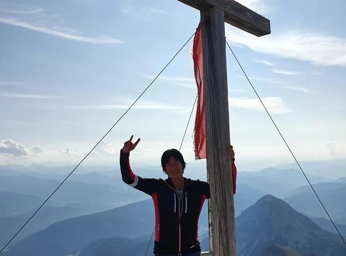 Erlys Cityhotel Πανσιόν 3*